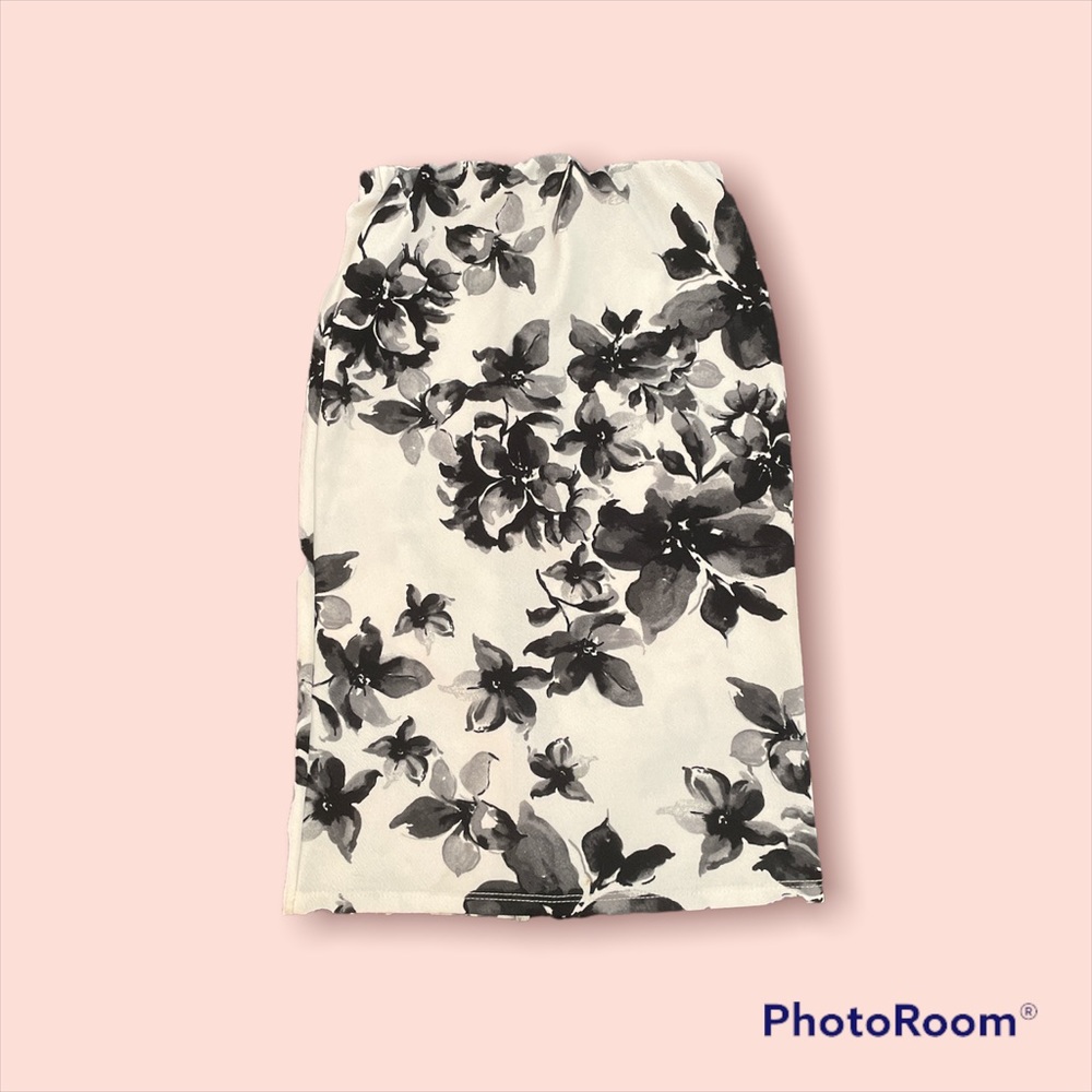 Floral pencil skirt